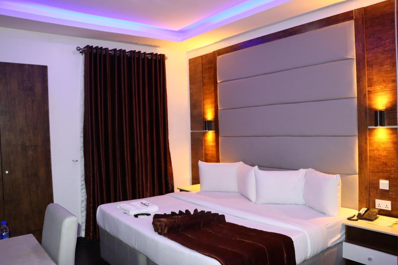Presken White House Hotel 3*