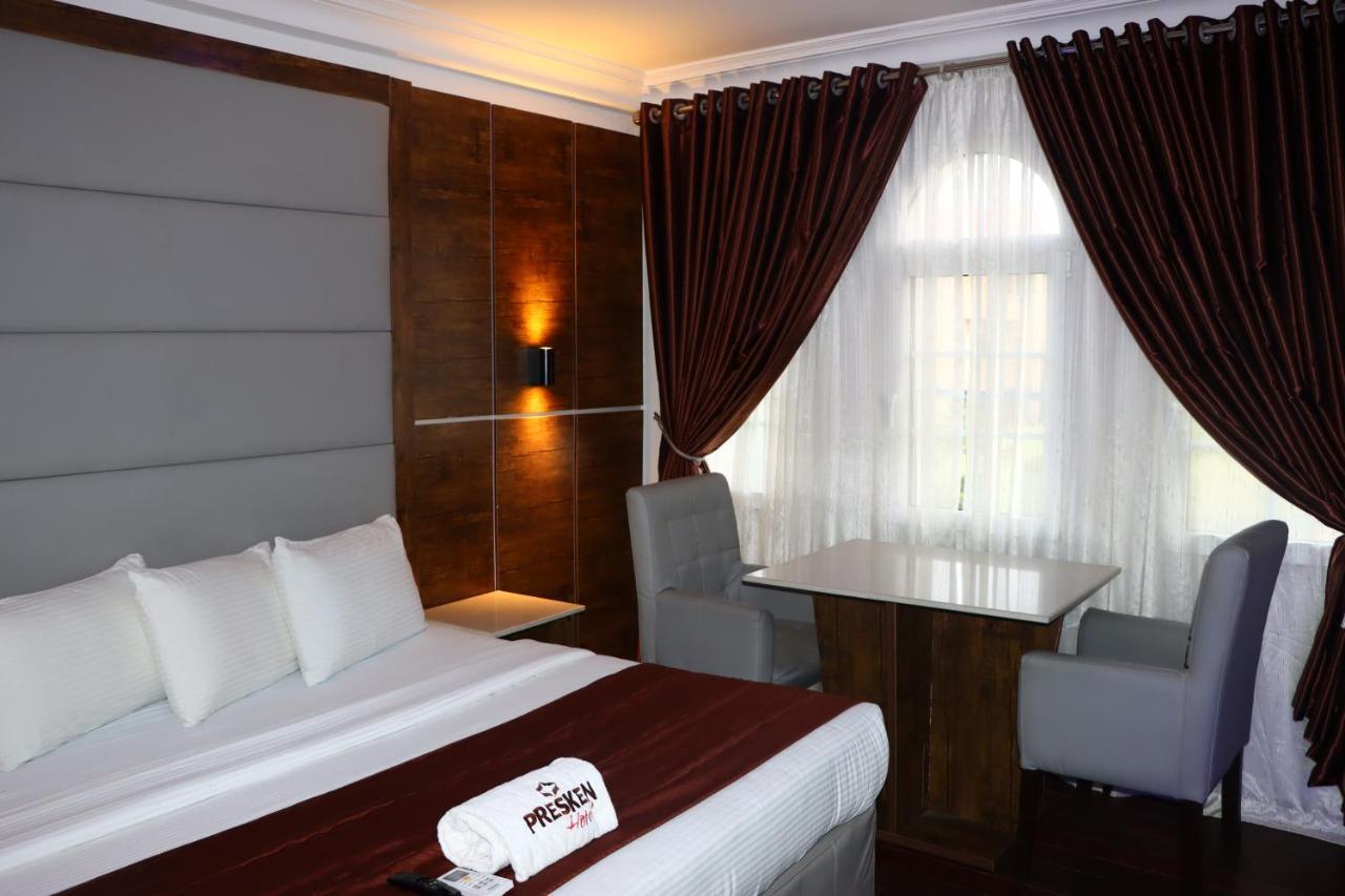 Hotel Presken White House